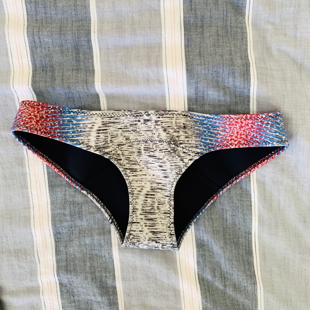 Lisa Marie bikini bottom